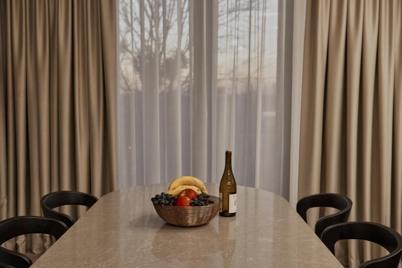 Kostjukowski Apartments Avalon リヴィウ エクステリア 写真