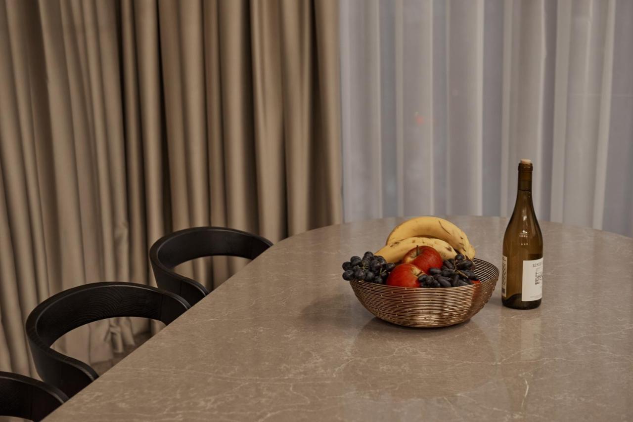 Kostjukowski Apartments Avalon リヴィウ エクステリア 写真